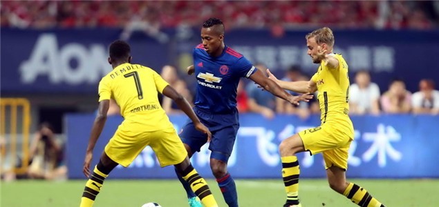 相比之下 相比之下